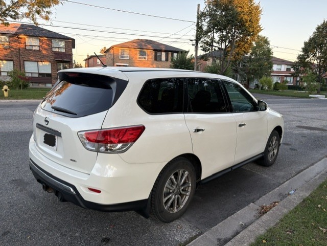 2015 Nissan Pathfinder S 4WD
